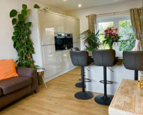 Elkstone House, Hot tub Luxury, Comfortable Home
